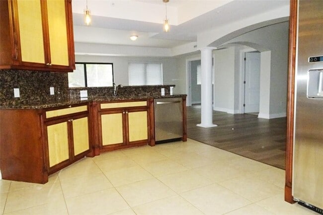 4241 N Ocean Blvd unit 201, Fort Lauderdale, FL 33308 - photo 4