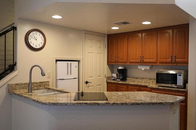 6302 E Camelback Rd unit ID1267423P, Scottsdale, AZ 85251 - photo 6