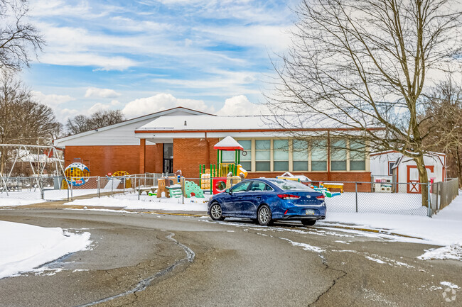 Walnut Grove Christian School is in the Walnut Grove Christian Assembly of God.