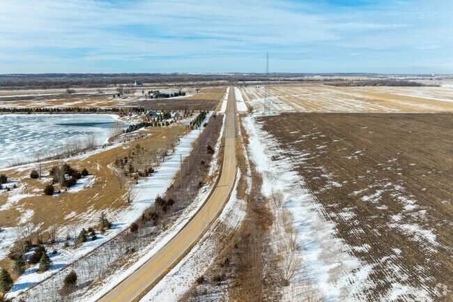 Residents of Fremont can take a drive down highway 275 and visit nearby Omaha in 30 minutes.