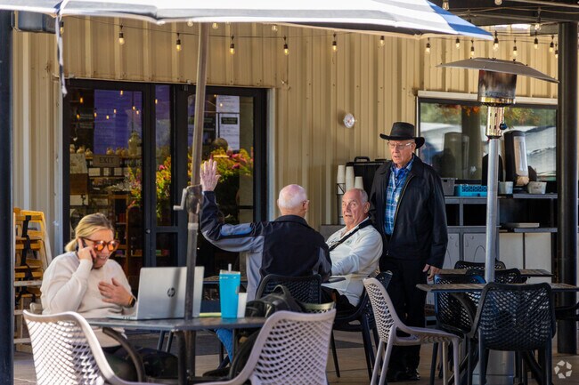 Skyline Ranch locals can enjoy gathering and dining outside at the local restaurants.