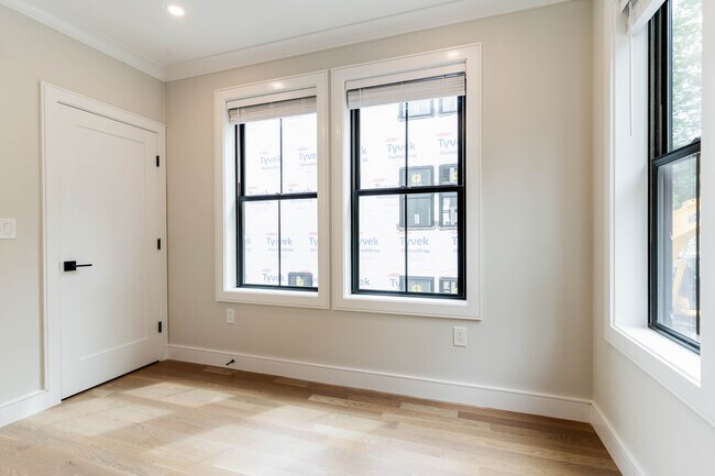281 Lamartine St unit 3, Jamaica Plain, MA 02130 - photo 5