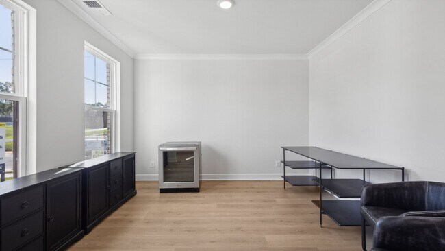 66 Whispering Oaks Dr unit 36200654, Staunton, VA 24401 - photo 4