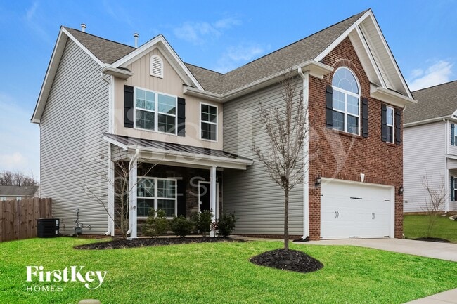 5390 Holbein Gate Rd, Walkertown, NC 27051 - photo 2