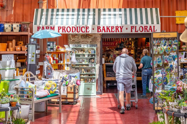 Find fresh farm produce, bakery items, and floral decor at Springdale Farm Market in Greentree.