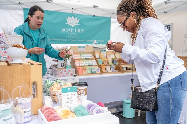 You may even find homemade soaps and lotions at the Snellville Farmers Market.