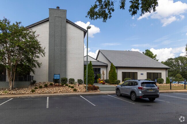 In addition to single family homes there are several apartment complexes in Research Park.