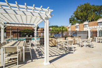10615 Abercorn St, Savannah, GA 31419
