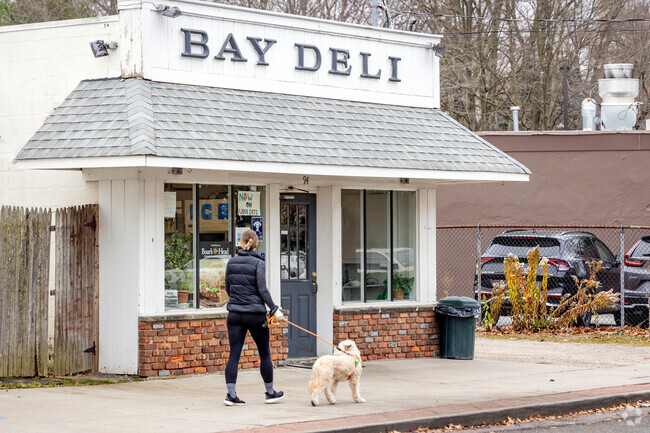 Breakfast and lunch is served at the Bay Deli in Halesite.