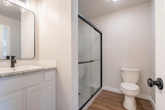 511 E 24th St, Wolfforth, TX 79382 - photo 4