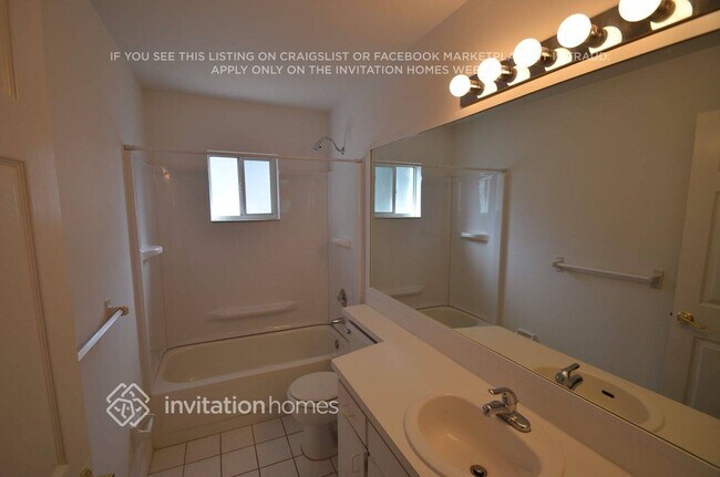 1803 Landside Dr, Valrico, FL 33594 - photo 5