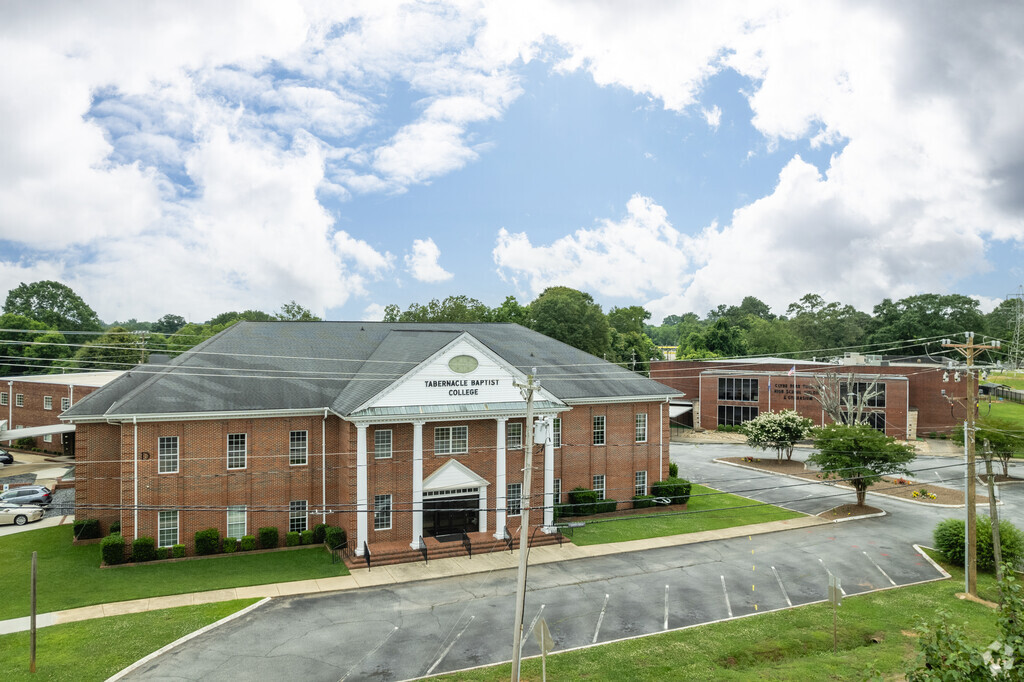 Many students attend Tabernacle Christian School
