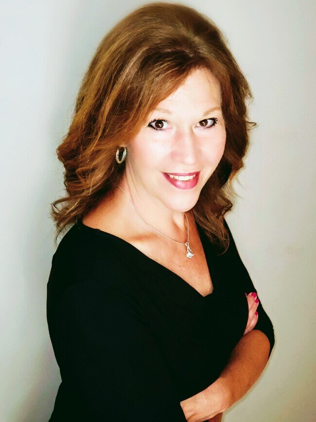 Carol Deline Real Estate Agent in Isanti, MN