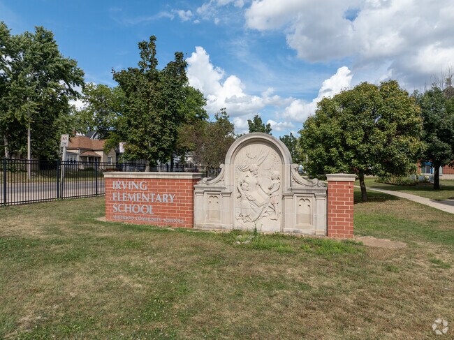 Irving Elementary in Waterloo encourages creativity and collaboration among students.