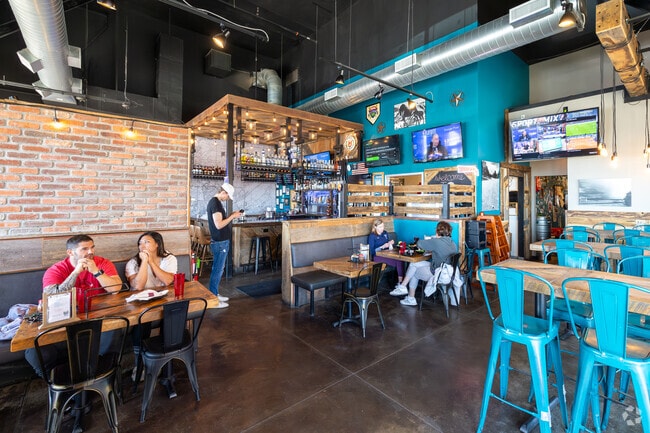 Walter's 303 Pizzeria in the heart of Flying Horse Ranch offers great service.