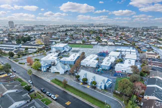 Brewer Island Elementary School is in San Mateo County.