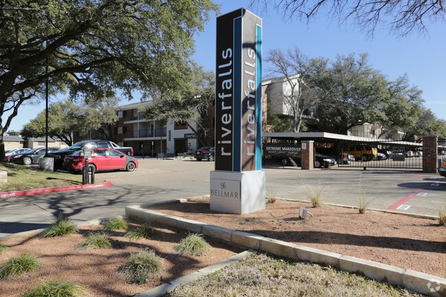 Waterford at Bellmar, Dallas, TX 75230 - photo 4