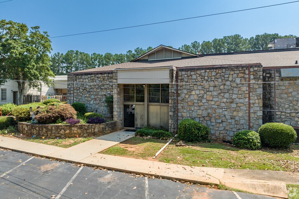 Welcome to St. Timothy School in the Stone Mountain neighborhood.