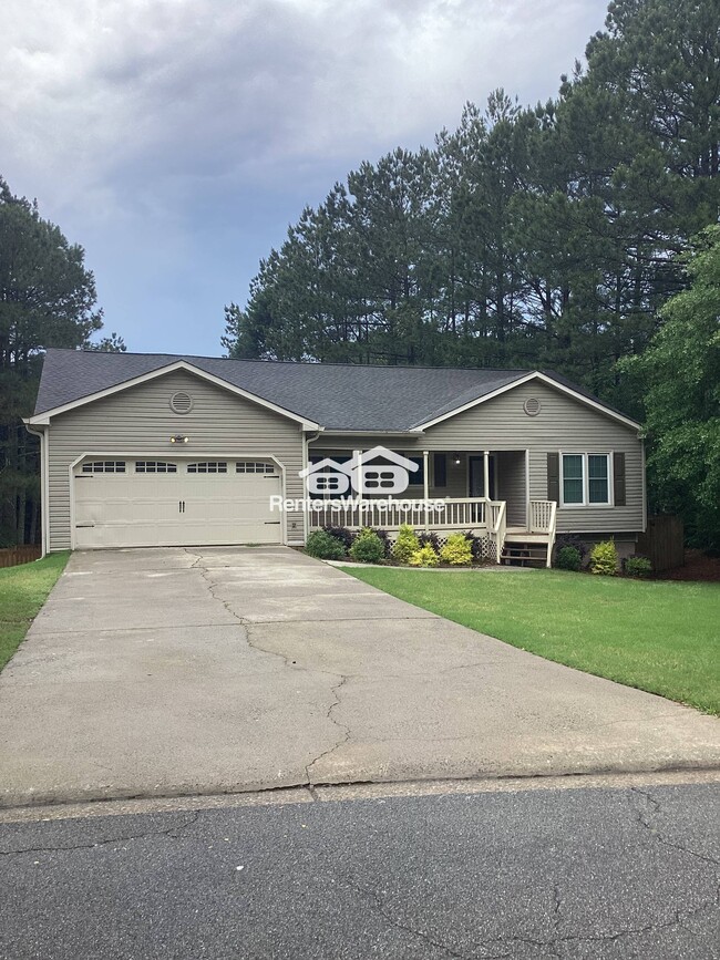 960 Garner Spring Ln, Sugar Hill, GA 30518