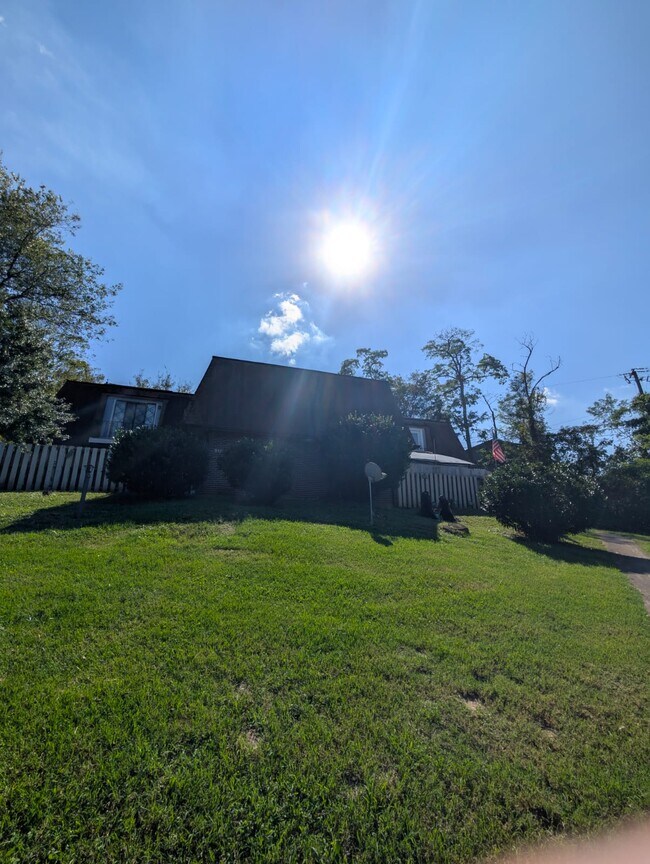 9102 Woodpark Ln, Knoxville, TN 37923