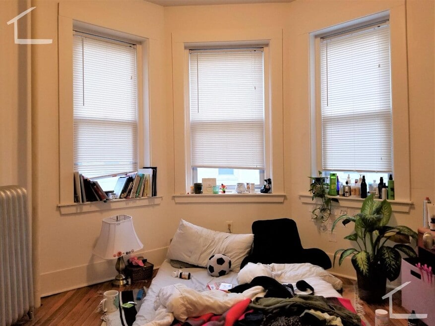 56 Brighton Ave unit 2, Allston, MA 02134 - photo 1