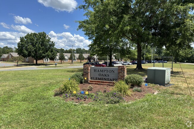Hampton Oaks Elementary School serves the community of Stafford.