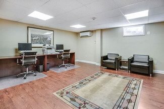 1420 W Abingdon Dr Unit FL4-ID1045261P, Alexandria, VA 22314