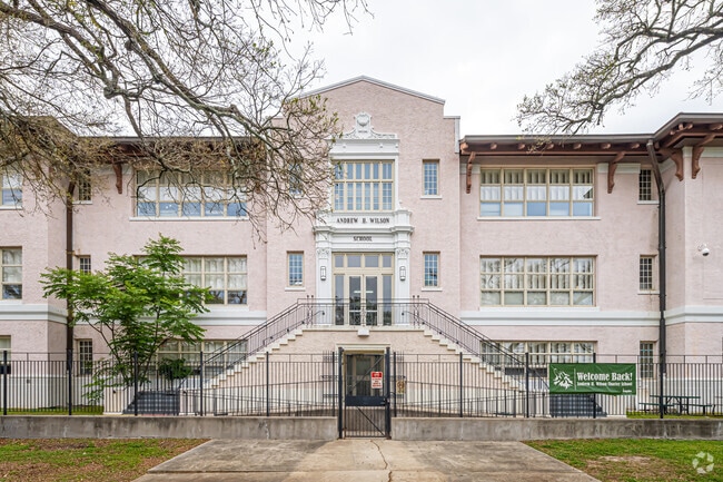 Andrew Wilson Charter School is an InspireNOLA school.