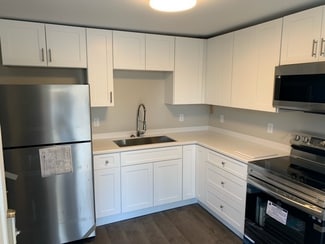 77 Railroad St, Johnson, VT 05656