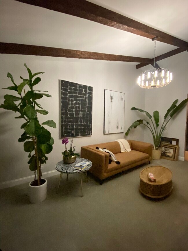 755 Golf Ln Unit 755, Lake Barrington, IL 60010