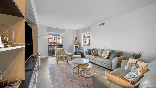 Ten Aragon Condominium unit 711, Coral Gables, FL 33134 - photo 6