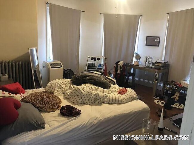 1526 Tremont St unit 3, Boston, MA 02120 - photo 5