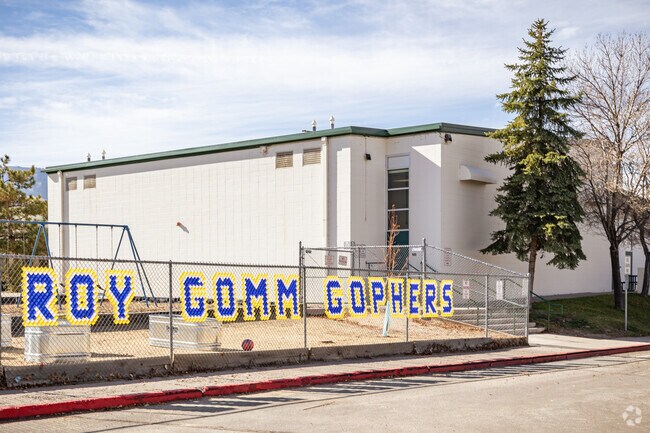 Younger students of Juniper Trails can attend Roy Gomm Elementary.