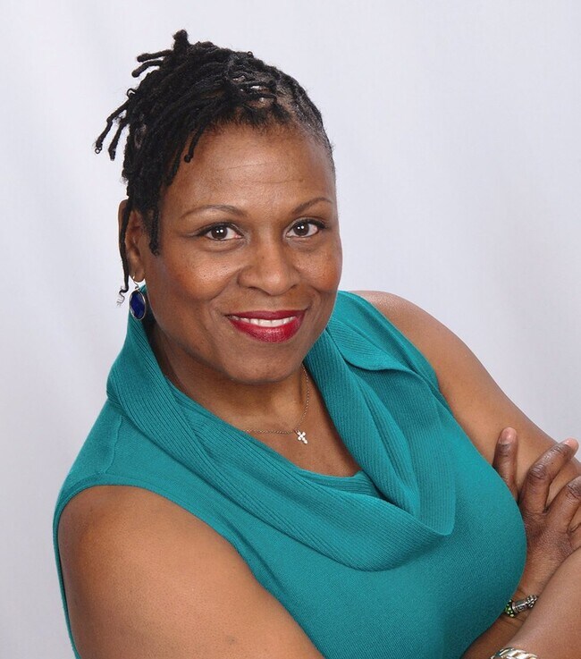 Linda Smith