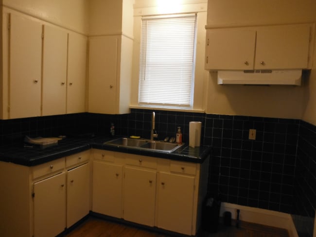 1520 Frazer Ave NW, Canton, OH 44703 - photo 7