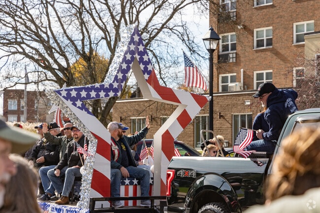 Show your support at the Grove City Veterans Day Parade.