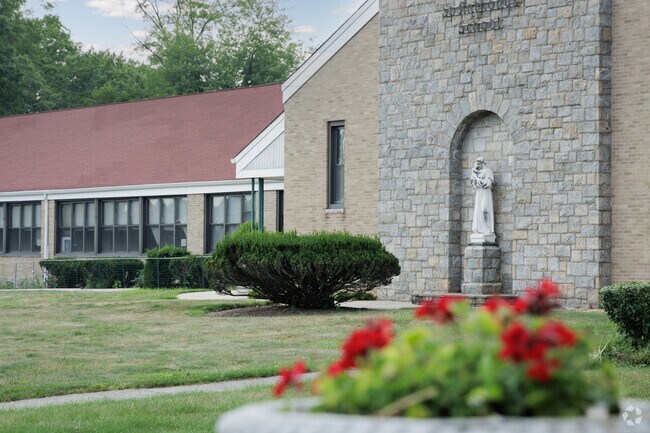 St Anthony School in Nanuet has a student-teacher ratio of 10 to 1.