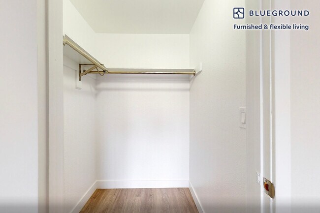 11208 S Western Ave unit FL0-ID7029A, Los Angeles, CA 90047 - photo 7