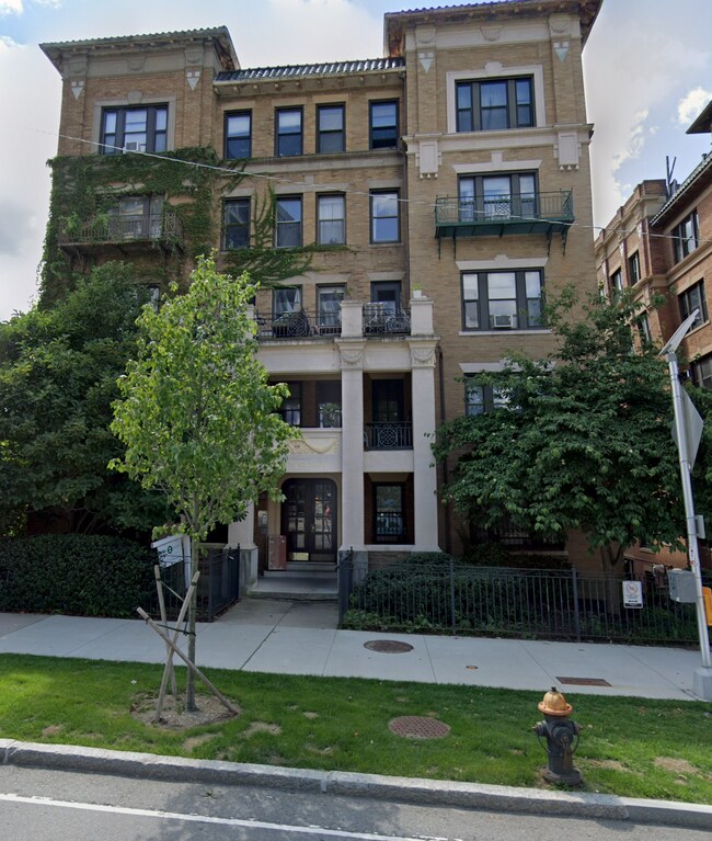 448 Park Dr Unit 5-BED 2bath FENWAY, Boston, MA 02215