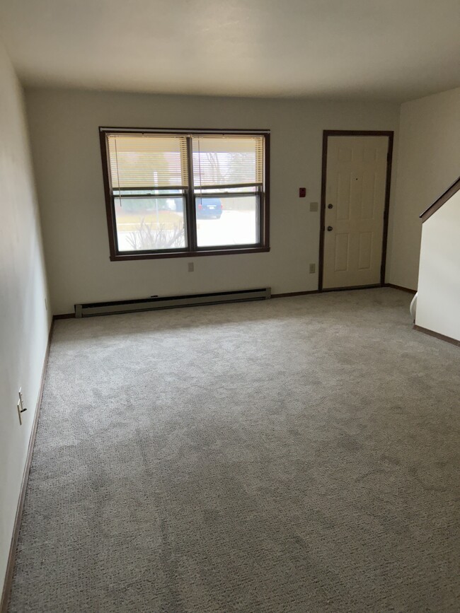 1415 N Rankin St unit Nine, Appleton, WI 54911 - photo 7