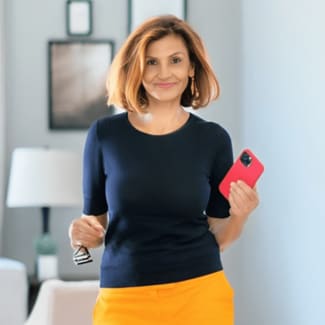 Azadeh Yazdi