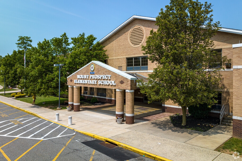 Niche gave an overall A grade to Mount Prospect Elementary School, located in The Hills, NJ.