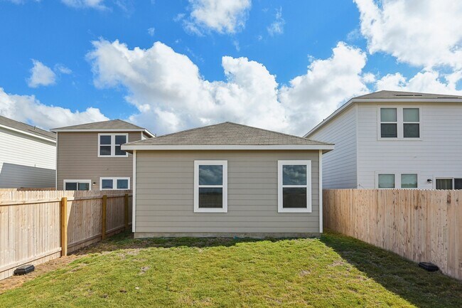 5206 Thistle Place, San Antonio, TX 78222 - photo 3