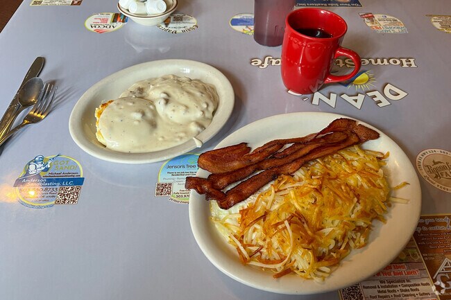 Enjoy a hearty breakfast at Dean's Homestyle Cafe, a favorite spot in Clackamas.
