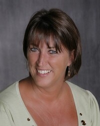 Shirley Cummins