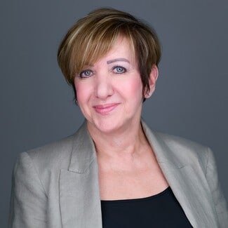 Carol Koutsourais