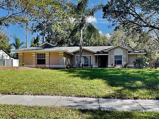 903 Laurel Leaf Ct, Apopka, FL 32712