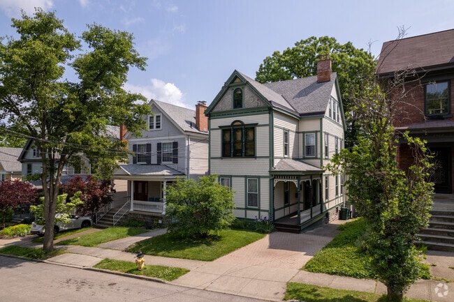 Residents of Clifton can walk amongst the variety of homes from tidy sidewalks.