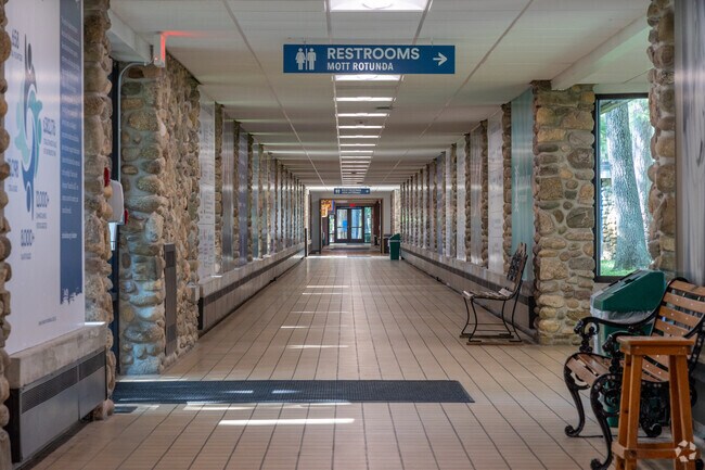 Some courses at Interlochen are taught in a traditional classroom setting.