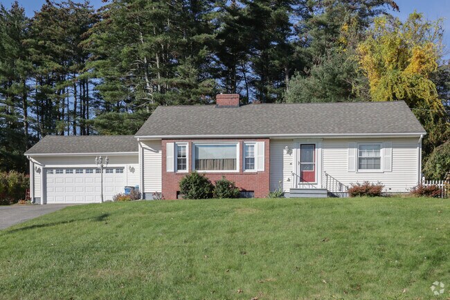 Ranch homes are throughout Belchertown neighborhood.
